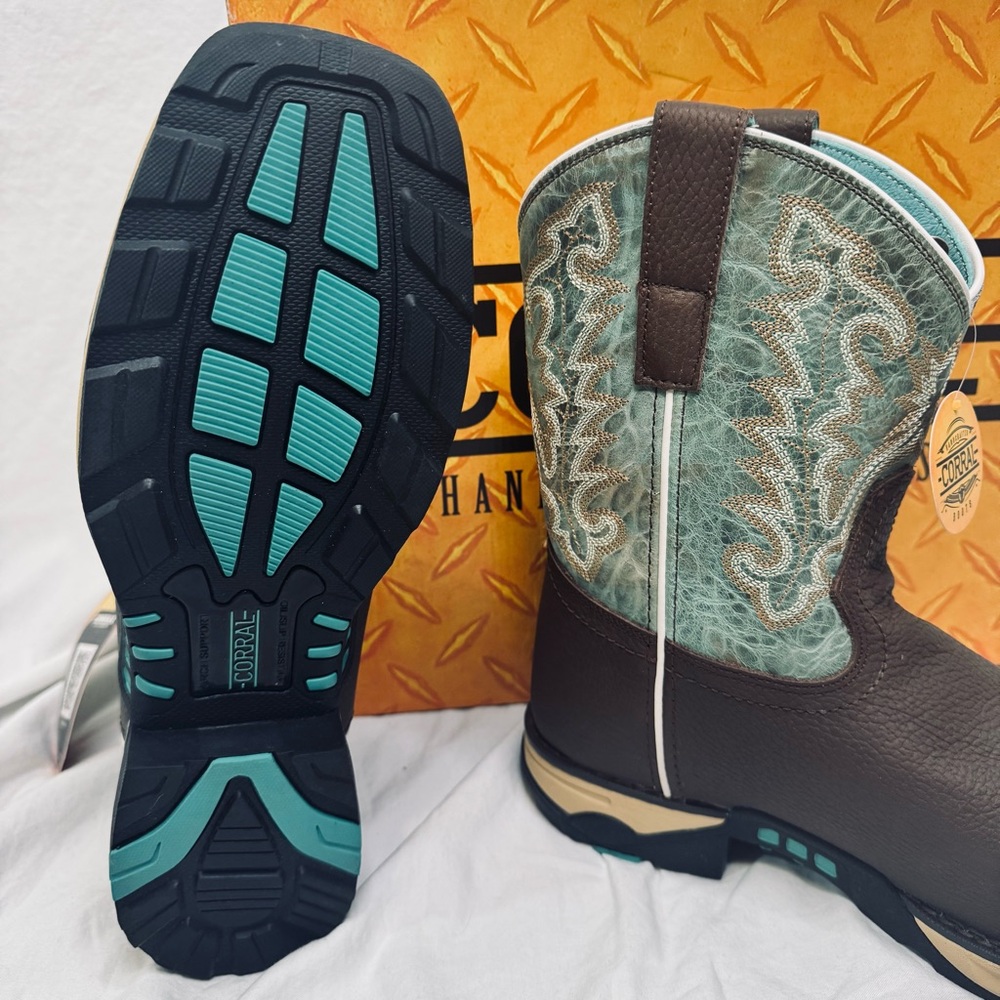 NWT Women’s Corral Chocolate and Mint Western Boots Size 10 1/2 - Picture 4 of 6
